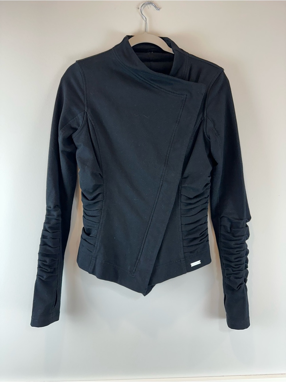Lululemon Black Asymmetrical Snap Ruched Athleisure Moto Goth Solace Jacket 6